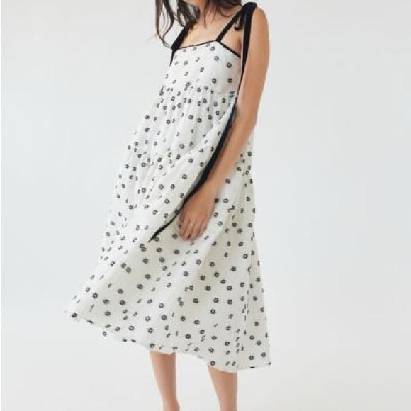 Sister Jane Lucia floral midi dress NWOT - Picture 1 of 4